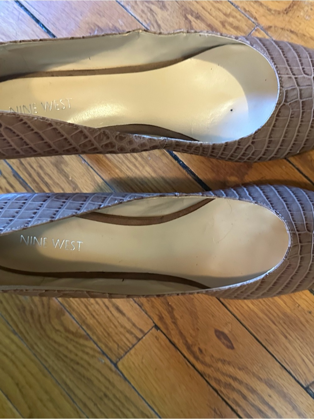 Nine West Brown Croc-Embossed Ballet Flats